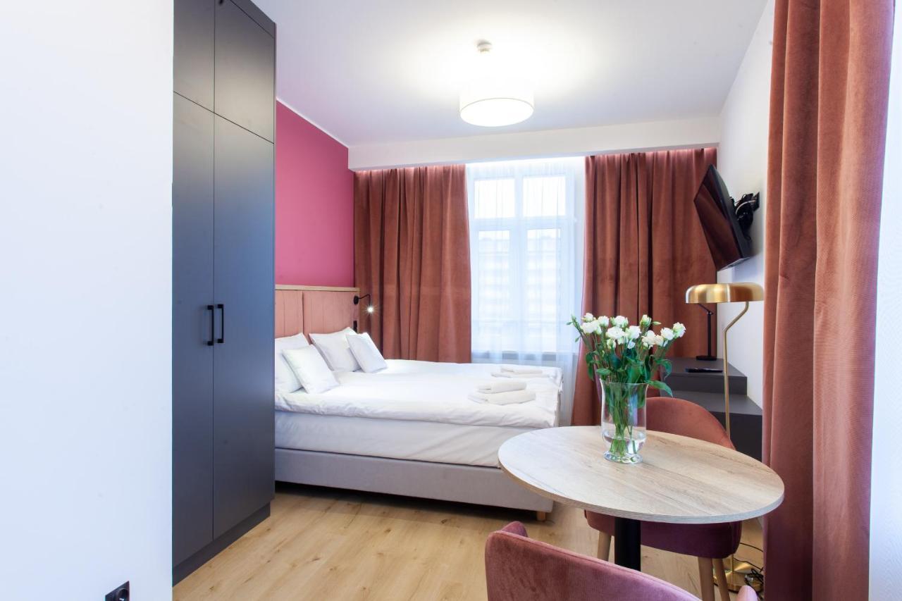 Square Apartments Гдыня Экстерьер фото
