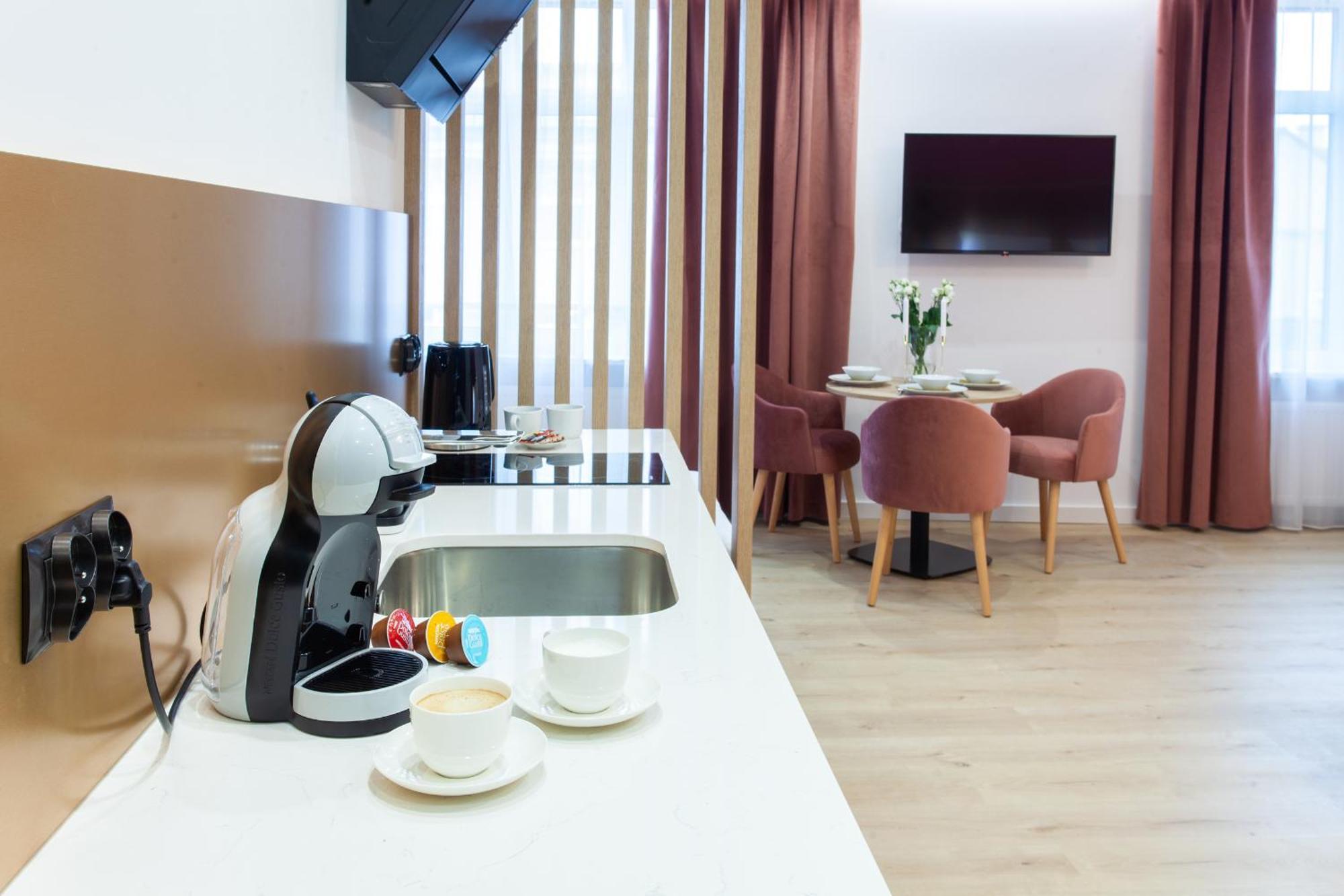 Square Apartments Гдыня Экстерьер фото