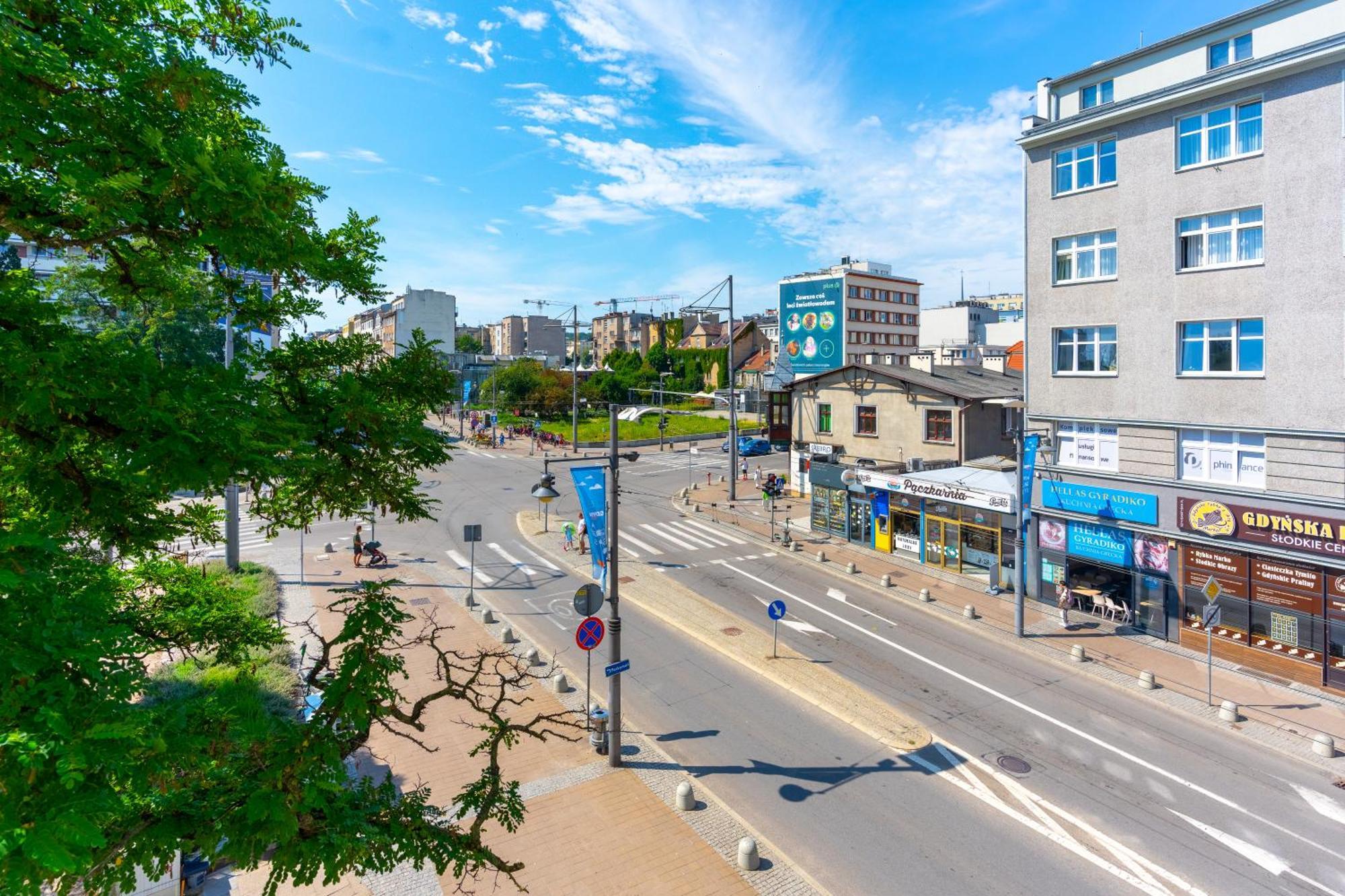 Square Apartments Гдыня Экстерьер фото